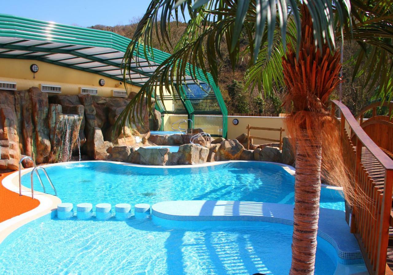 Cardigan Bay Holiday Park מראה חיצוני תמונה